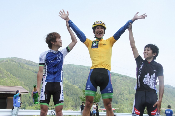 昨年度の総合1位の水野恭兵(シエルヴォ奈良)、2位の中井路雅(京都産業大学)、3位の鈴木龍(筑波大学&SEKIYA feat MASAKA)