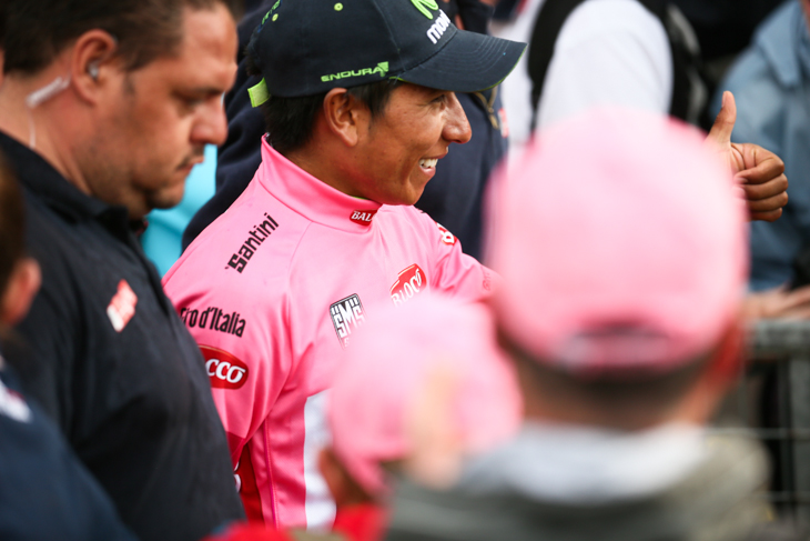 総合優勝者ナイロ・キンタナ(コロンビア、モビスター)