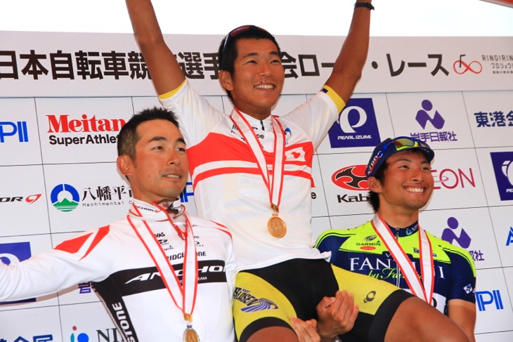 3位に入った2014年全日本選手権（写真右）