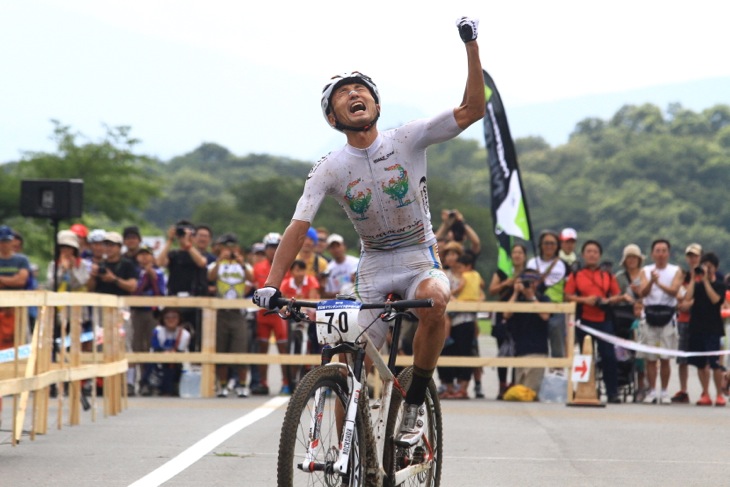 男子全日本王者の武井亨介(チーム・フォルツァ!)