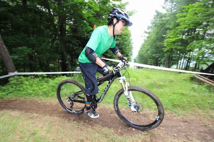 下り系のバイクは登りが大変