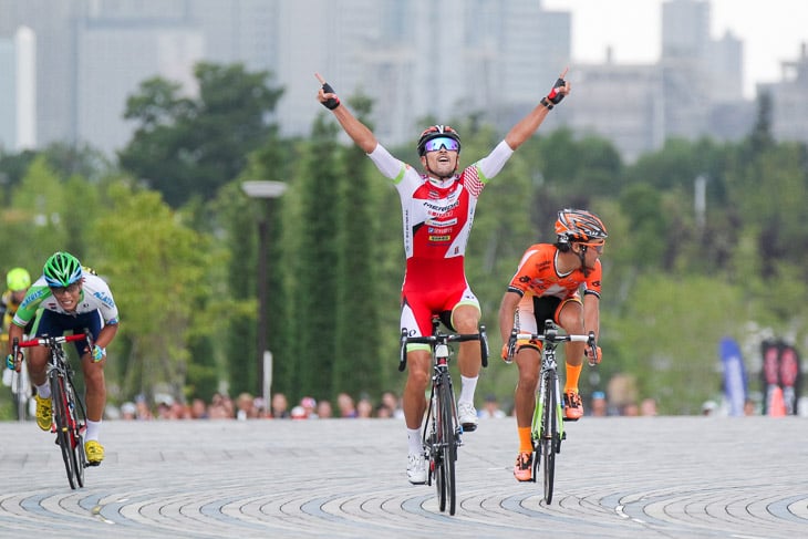 阿部嵩之（宇都宮ブリッツェン）が逃げ切り優勝