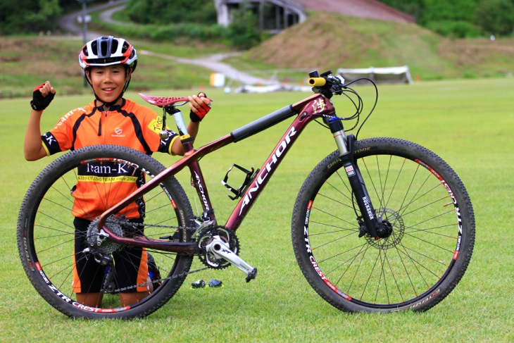 小学6年生男子 優勝 中島 渉くん(チームK）のアンカーXR9