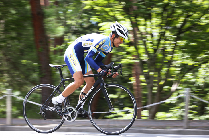 エモンダSLR　影山「踏んで進んでいるのにガツガツとダメージを受けない」