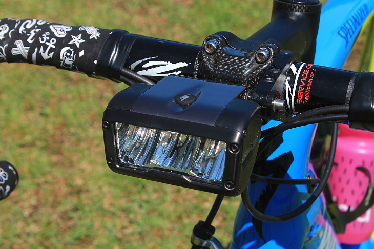 Specialized flux store elite headlight