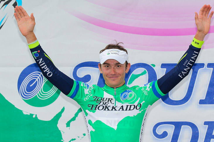 アレッサンドロ・マラグーティ(ヴィーニファンティーニNIPPO)が各賞ジャージ独占