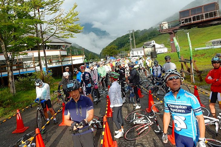 突然の太陽に参加者さんも戸惑いを隠せません。