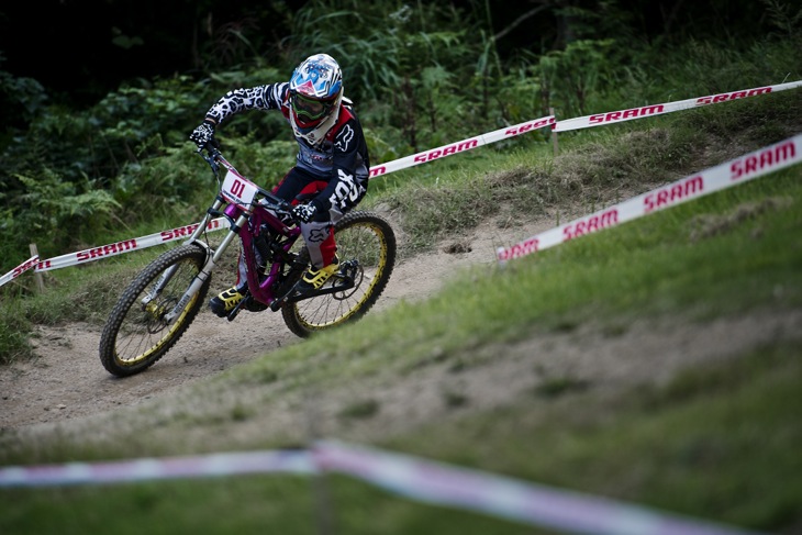 エリート女子は末政実緒(DIRTFREAK/SARACEN)が勝利。彼女もノルウェーでの世界選手権に参戦していたライダーだ。