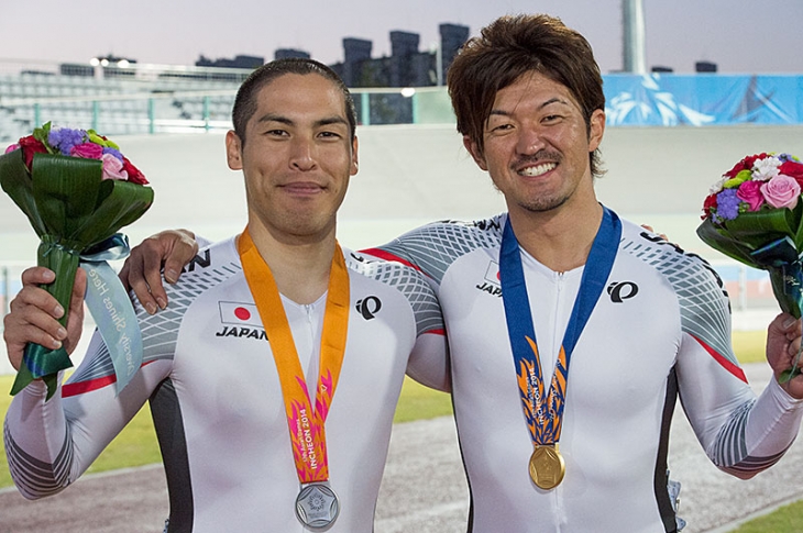 男子スプリント 金銀メダルを獲得した河端朋之と中川誠一郎