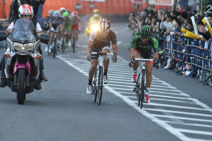 今年はそれぞれのチームを率いての出場となる別府史之と新城幸也