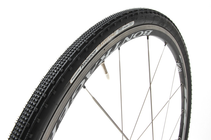 パナレーサー GravelKing(32c)