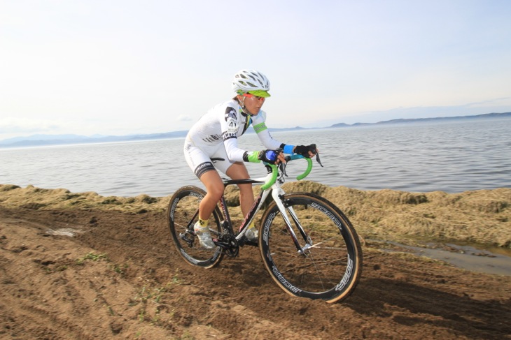 L1を制したのは武田和佳(Team CHAINRING)