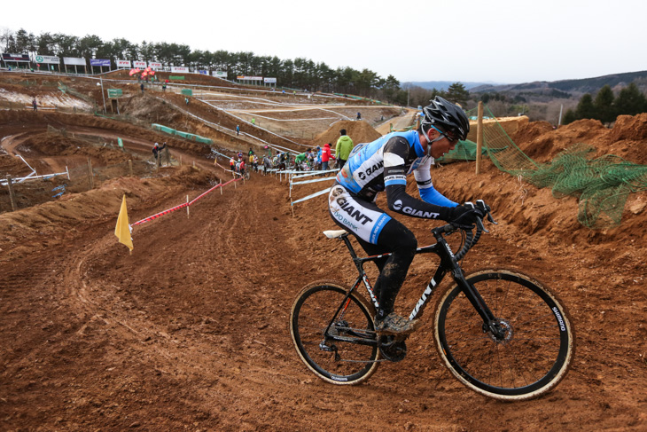 昨シーズンの全日本選手権を2位でフィニッシュした門田基志（TEAM GIANT）