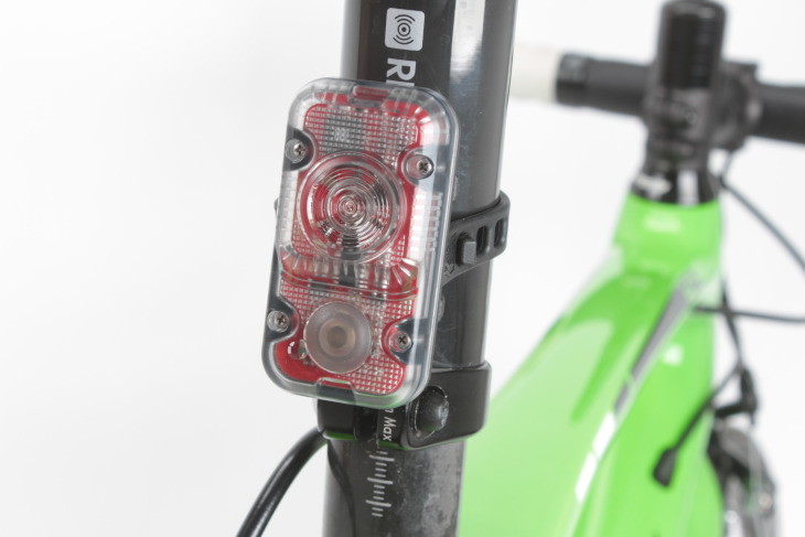 最大55mm径のチューブに対応する ルパン ROTLICHT