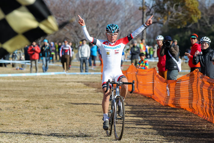 C1　横山航太（シマノレーシング）が圧勝