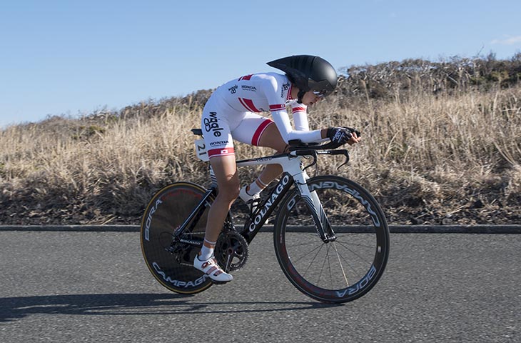 女子エリート　日本チャンピオンジャージで走った萩原麻由子（ウィグル・ホンダ）今年の目標は「ジロ・ローザ出場」