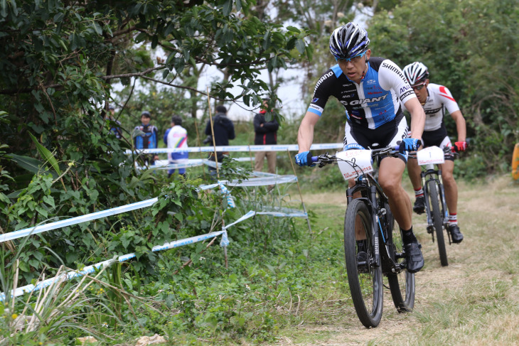 エリート男子を制した門田基志選手（チームジャイアント）