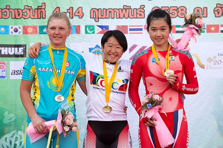 女子ジュニアポイントレース 優勝した梶原悠未(埼玉・筑波大坂戸高校)