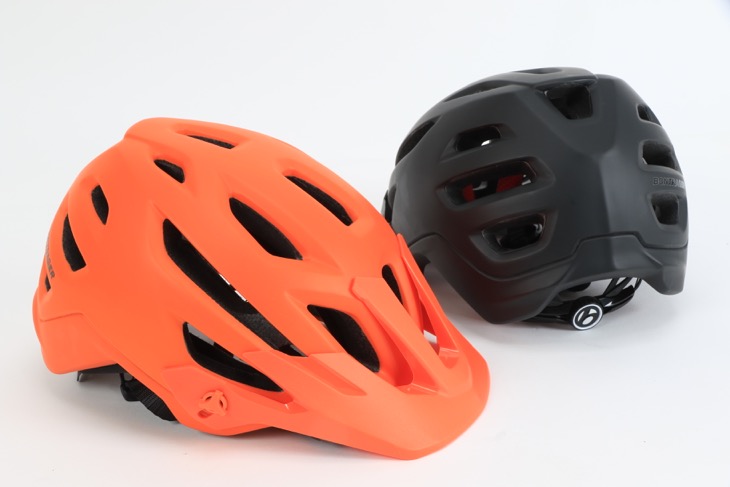 ボントレガー Rally(Firebrand、Black)
