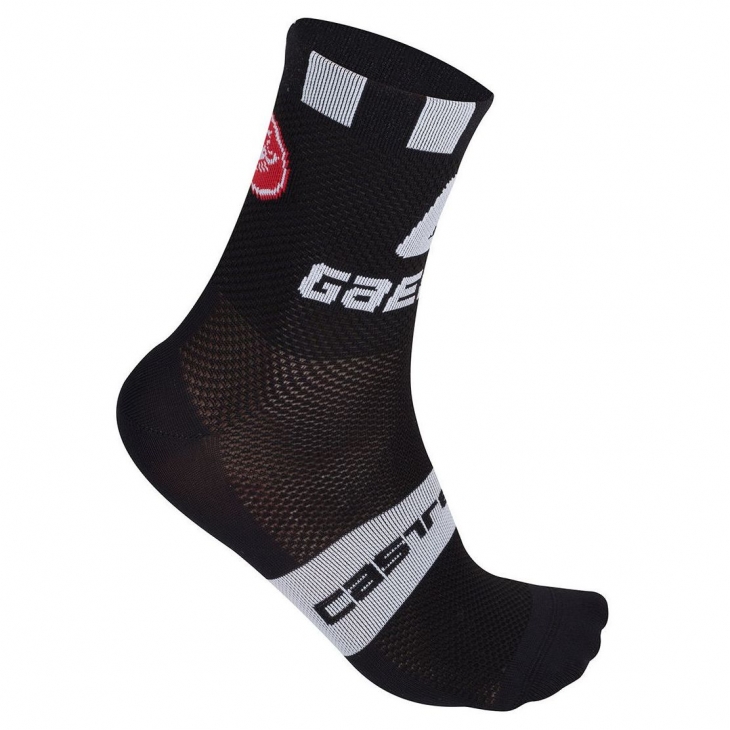 FREE 9 SOCKS