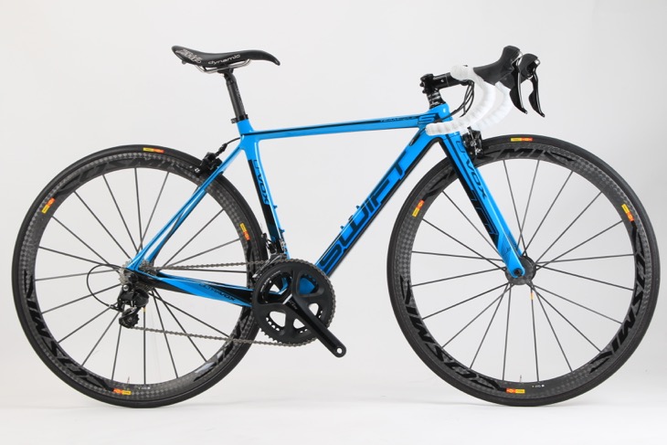 スウィフトカーボン Ultravox Ti ドラパックが使用 バランス際立つピュアレーシングマシン 15モデルインプレッション Cyclowired