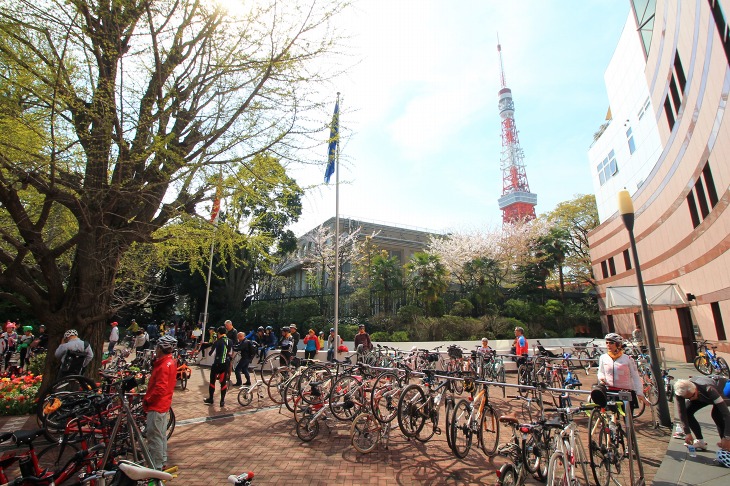 東京タワーの近くに位置するオランダ大使館