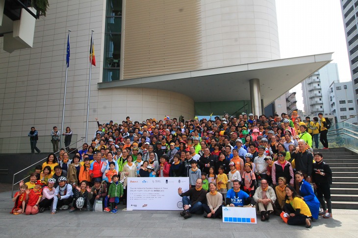 300人以上が集まったオランダ～ベルギー・フランダース in 東京散走2015