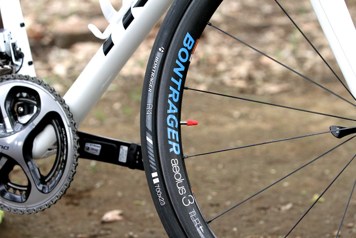 ホイールはモデルチェンジしたばかりのAeolus 3 TLR D3 Clincher