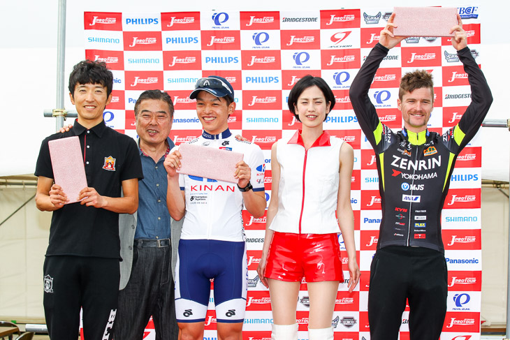 ポイント賞(地元賞)1位はホストチームの阿曽圭佑(キナンサイクリングチーム)