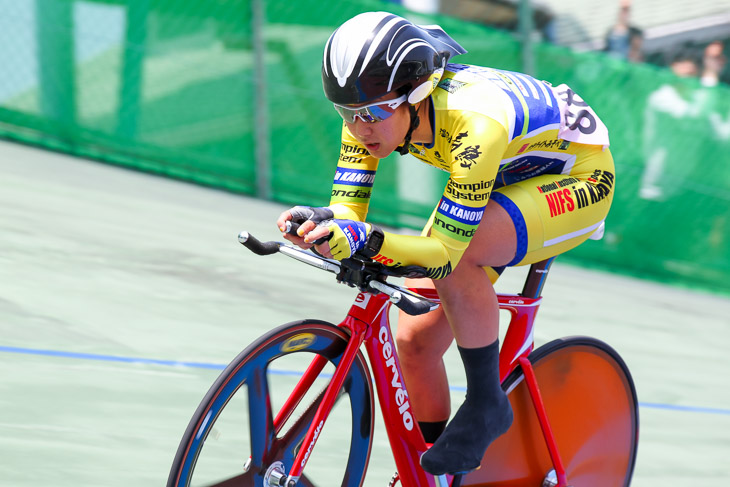 女子3kmインディヴィデュアルパーシュート 1位 上野みなみ(鹿屋体育大学BLUE SKY) 西日本実業団新記録