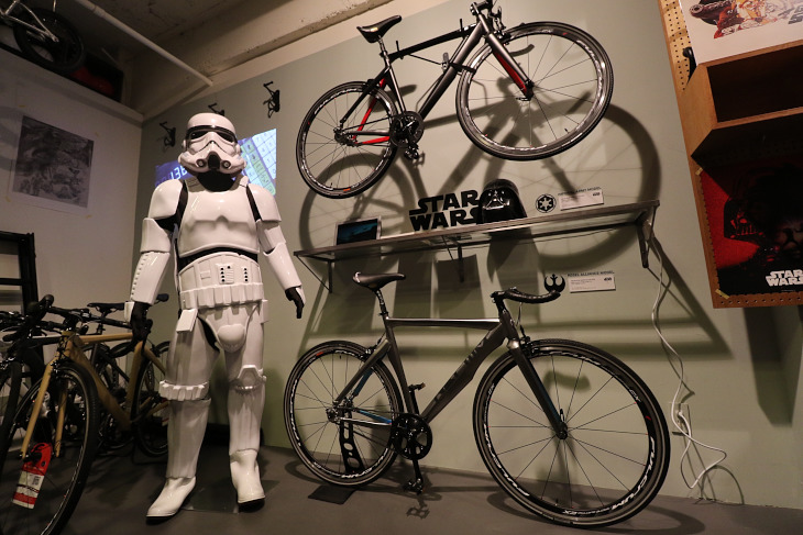HELMZ STAR WARS COLLECTION(上:帝国軍モデル、下:反乱軍モデル)