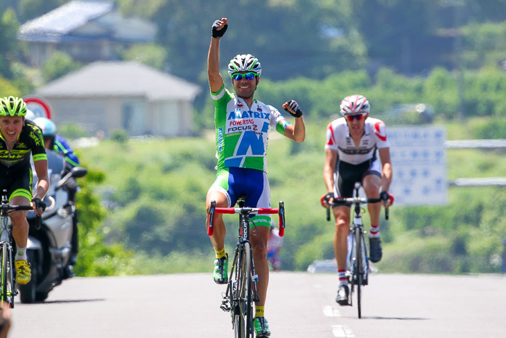 ツール・ド・熊野で個人総合優勝のベンジャミン・プラデス