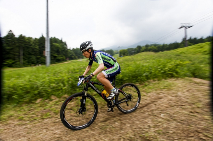 男子ユース優勝の小林勇輝（イナーメ信濃山形）