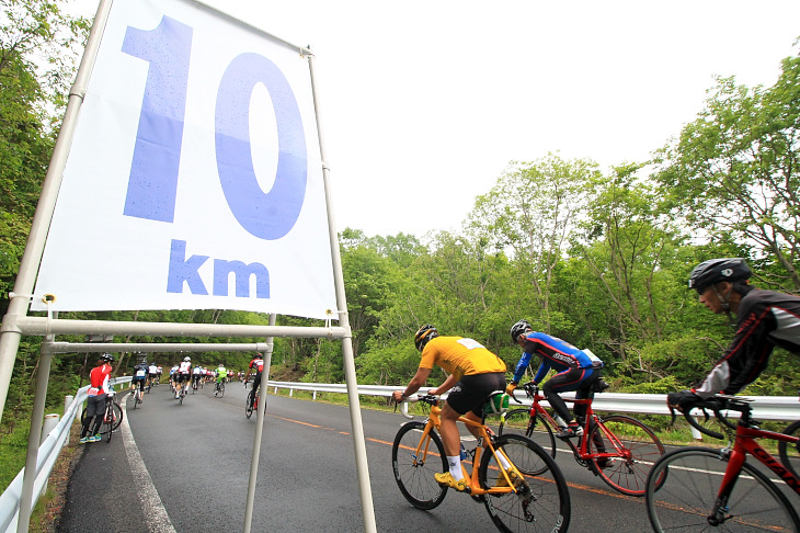 やっと10km地点をクリア。まだまだ先は長いですよ？