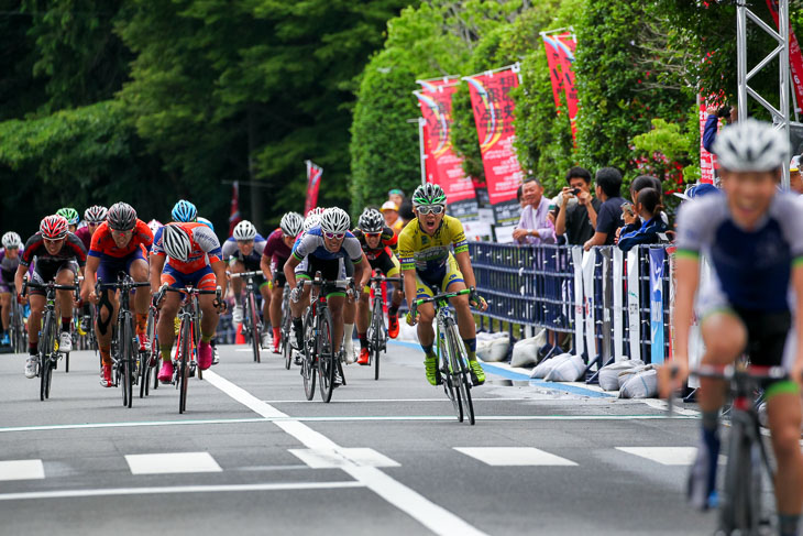 U23 黒枝咲哉（鹿屋体育大）が4秒差2位に