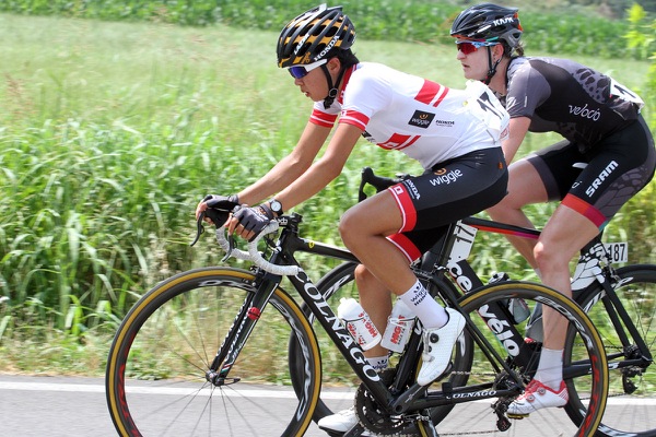 逃げに乗った萩原麻由子(Wiggle HONDA)