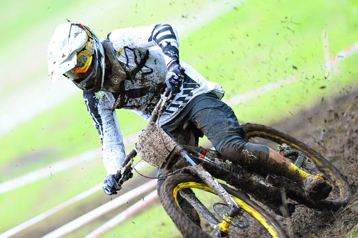 男子エリート 昨年優勝の安達 靖(SRAM/LITEC)は4位に終わる