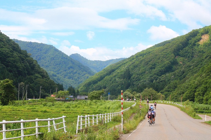 雨予報だったのですが、いつの間にやらこんな快晴に