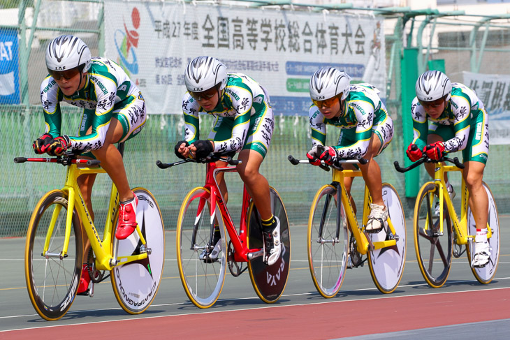 4kmチームパーシュート　2位　岐阜第一（大屋、亀谷、菅原、山田）4分23秒576（予選時）　大会新