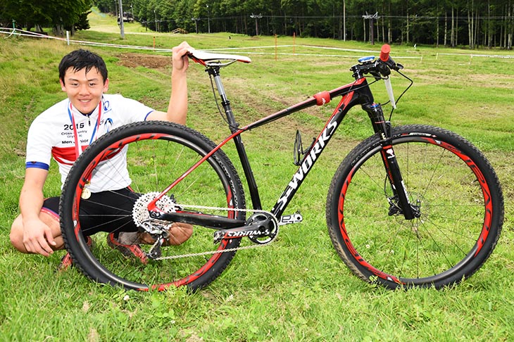 平林安里(WESTBERG/ProRide J)が駆るスペシャライズド スタンプジャンパーHTカーボン