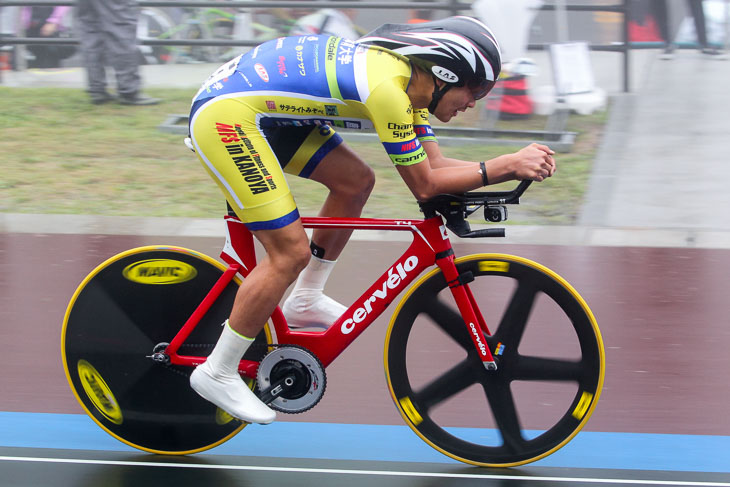 男子4kmインディヴィデュアルパーシュート 1位 原田裕成(鹿屋体育大)4分34秒858(予選時)