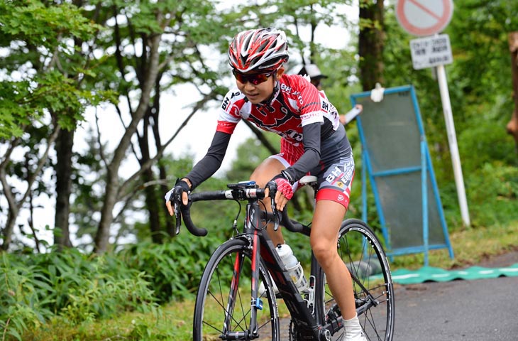 Fクラスタ(女子)優勝した合田祐美子(BH ASTHIFO)