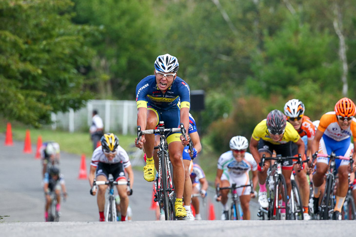 E1 伊藤舜紀(ボンシャンス)が優勝
