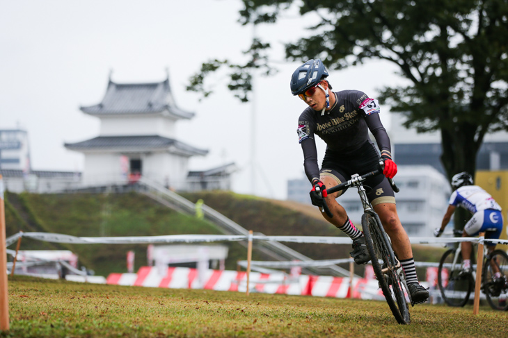 C2　独走する織田聖（Above Bike Store Cycle Club）