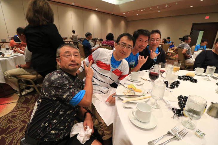 「ロングライドを一緒に走れば、誰でも仲良くなれますよ!」