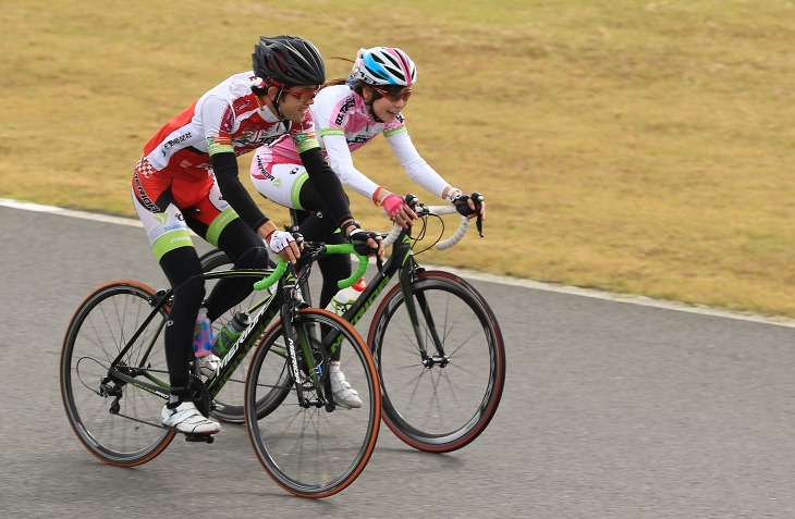 ブリッツェンフェアリー自転車競技部も激走していました