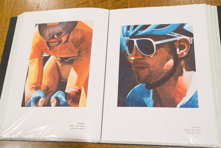 サイクルスポーツ誌の付録表紙となった『Froome』（写真左）