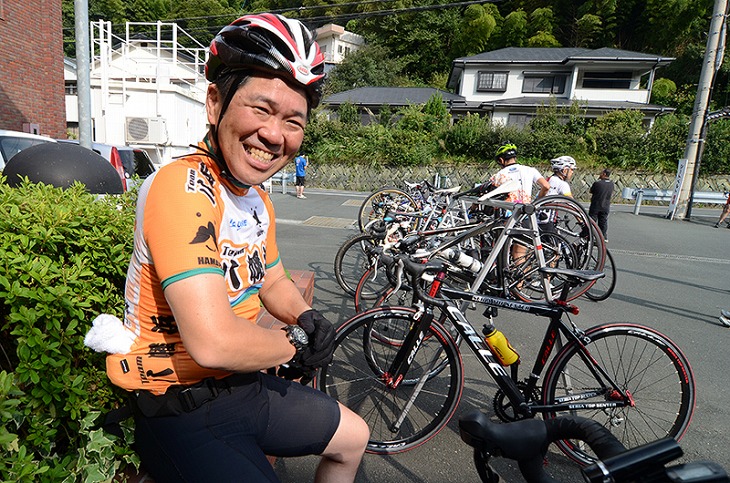 町見フィードで八幡浜市長の自転車好きの笑顔