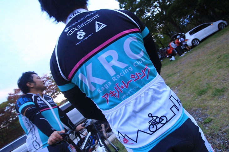 KRCは親会社である「加賀電子レーシングチーム」のイニシャルとのこと