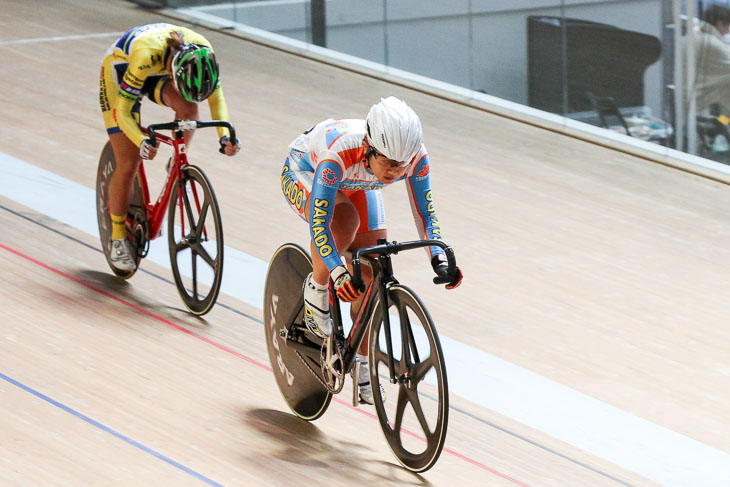 女子オムニアム　スクラッチ　梶原悠未（筑波大付属坂戸高校）が1位